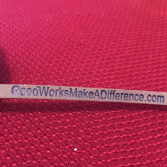Good work(s) make a difference bracelet - Picture 2 of 7